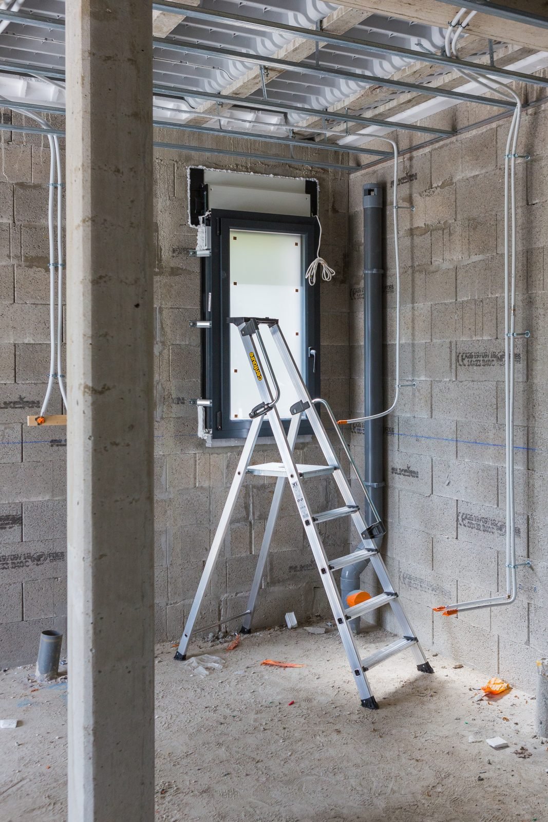 centaure-stepladder-pro-xl-bockleiter-150-kg image 1