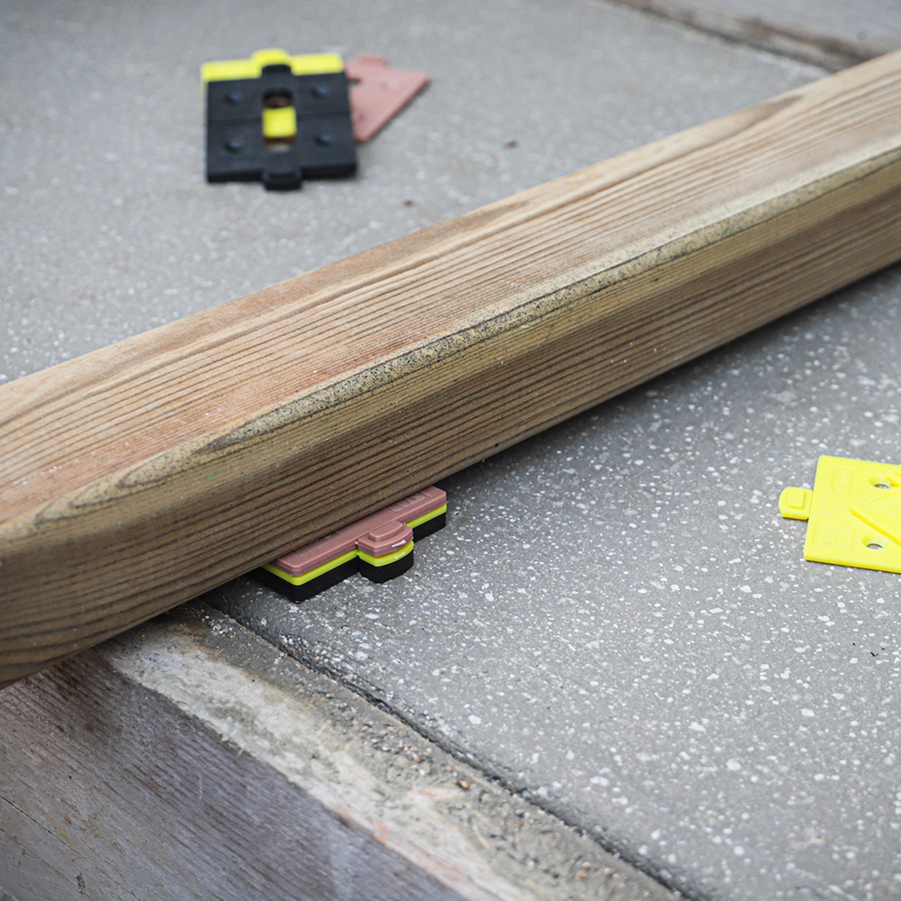 starblock-unterlegkeil-f-r-terrassenlager-2-3-5-mm-stapelbar image 3